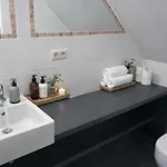 Le Refuge De Seve - Domaine Entier - 8 - 15 Pers - 6 Sdb - Billard Et Jacuzzi بيت للعطل Seloignes