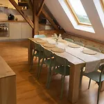 Holiday home Le Refuge De Seve - Domaine Entier - 8 - 15 Pers - 6 Sdb - Billard Et Jacuzzi Seloignes