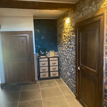 Dom wakacyjny Le Refuge De Seve - Domaine Entier - 8 - 15 Pers - 6 Sdb - Billard Et Jacuzzi Seloignes