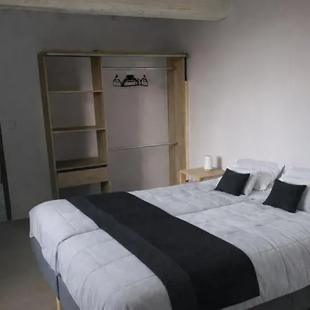 Le Refuge De Seve - Domaine Entier - 8 - 15 Pers - 6 Sdb - Billard Et Jacuzzi