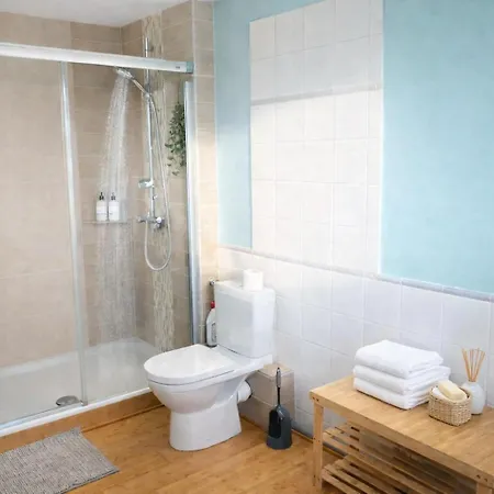 Dom wakacyjny Le Refuge De Seve - Domaine Entier - 8 - 15 Pers - 6 Sdb - Billard Et Jacuzzi