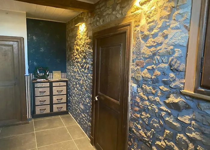 Holiday home Le Refuge De Seve - Domaine Entier - 8 - 15 Pers - 6 Sdb - Billard Et Jacuzzi Seloignes