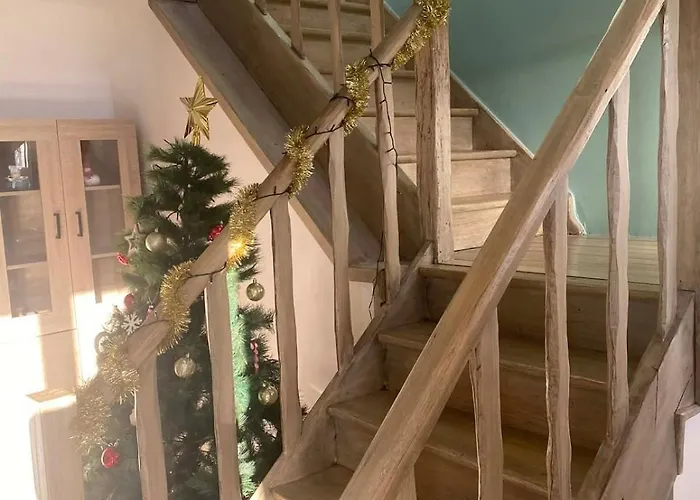 Le Refuge De Seve - Domaine Entier - 8 - 15 Pers - 6 Sdb - Billard Et Jacuzzi Holiday home Seloignes