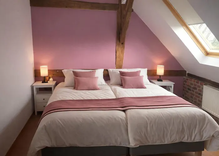 Le Refuge De Seve - Domaine Entier - 8 - 15 Pers - 6 Sdb - Billard Et Jacuzzi Seloignes