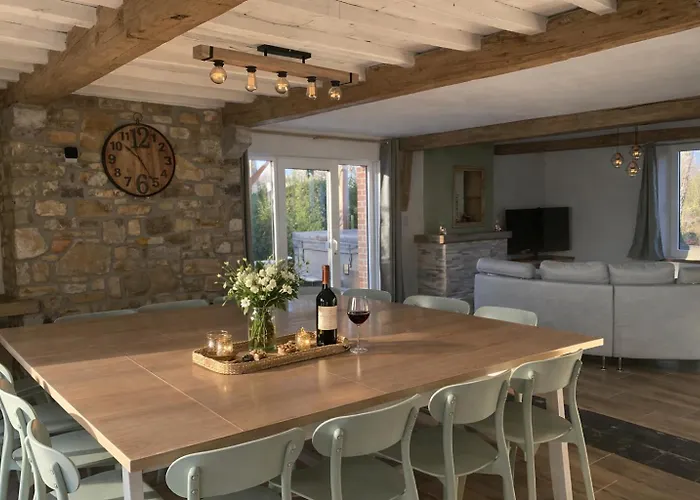 Le Refuge De Seve - Domaine Entier - 8 - 15 Pers - 6 Sdb - Billard Et Jacuzzi